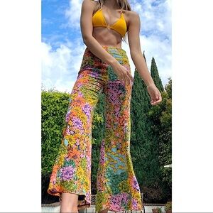 Tropical neon flares